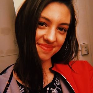 Meet your Posher, Francesca